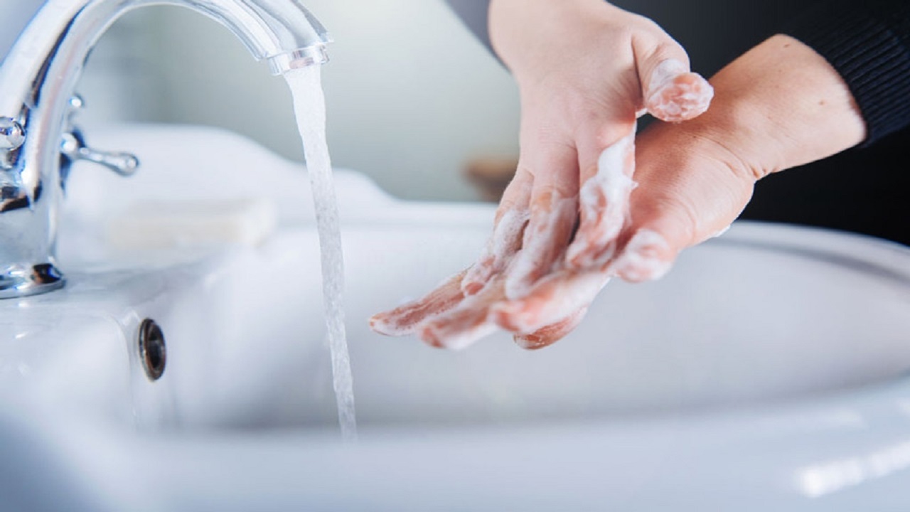 برای خرید مایع دستشویی چقدر خرج کنیم؟