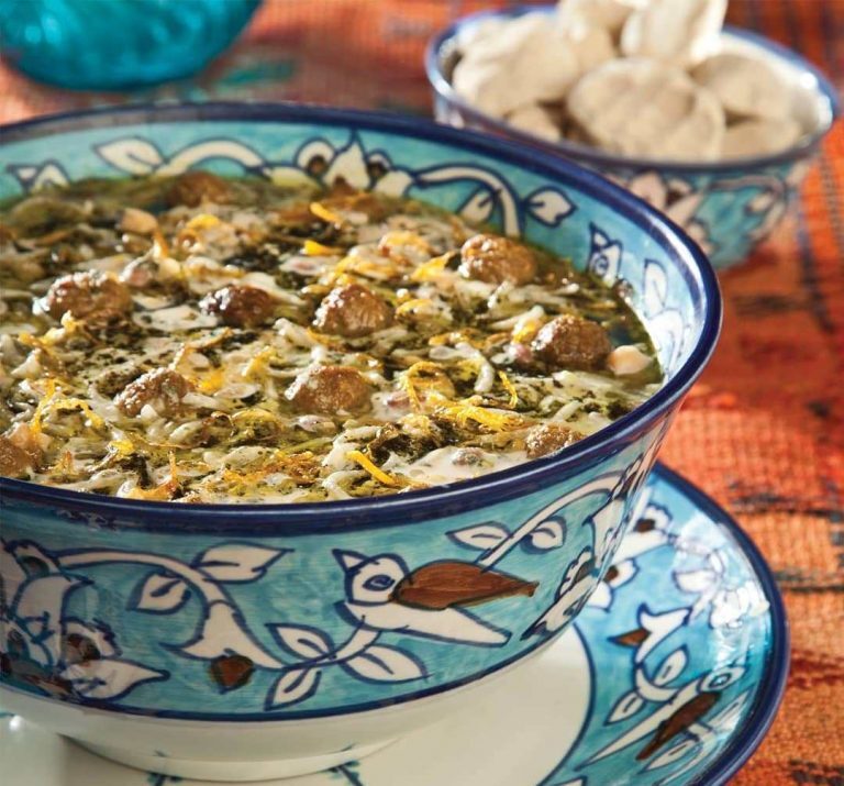 طرز تهیه آش ابودردا، اصلی&zwnj; ترین غذای شب چهارشنبه سوری