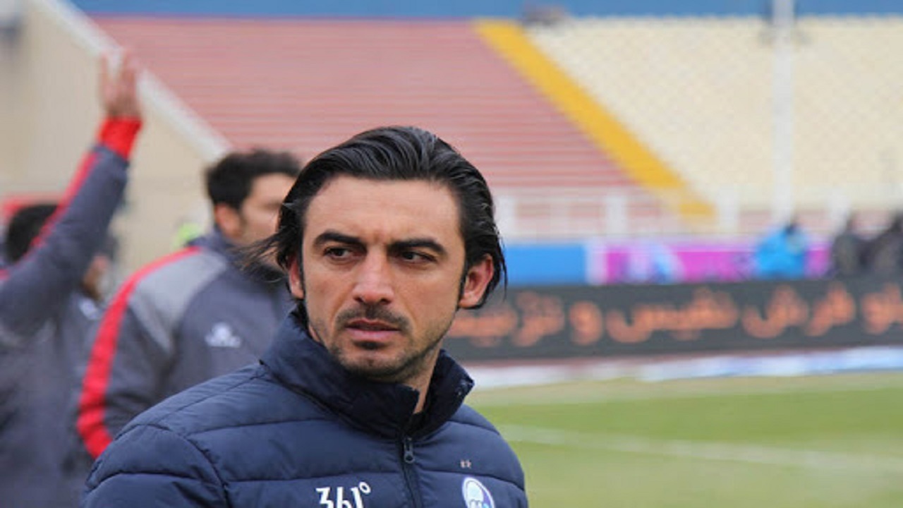 حمیداوی پول نداشت؛ رحمتی دست به جیب شد