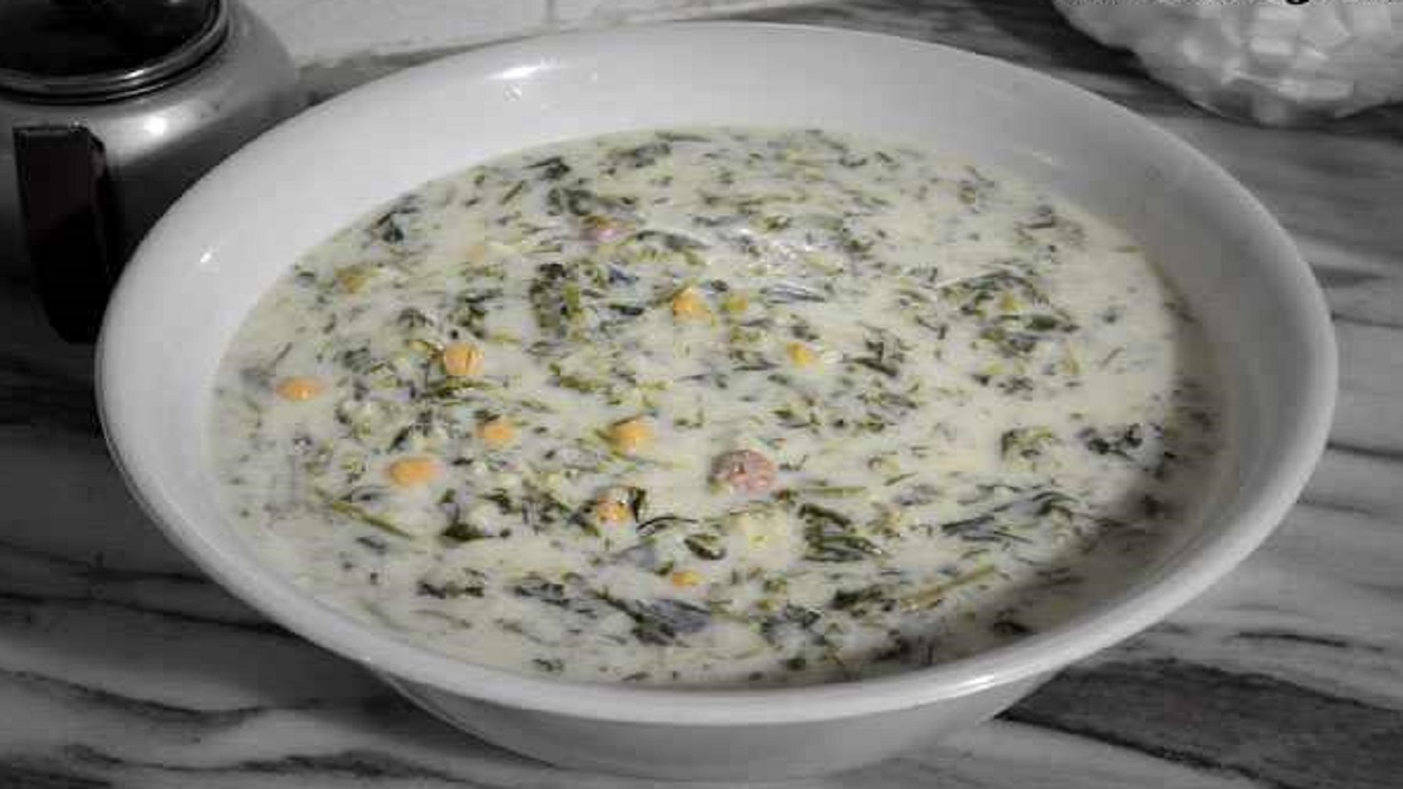 طرز تهیه آش برنج و گشنیز؛ خوشمزه و پرخاصیت
