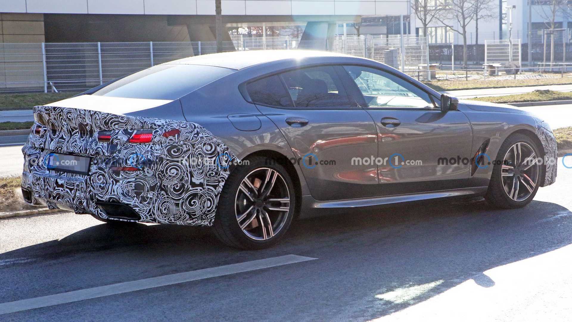 مدل به روز شده BMW ۸ 