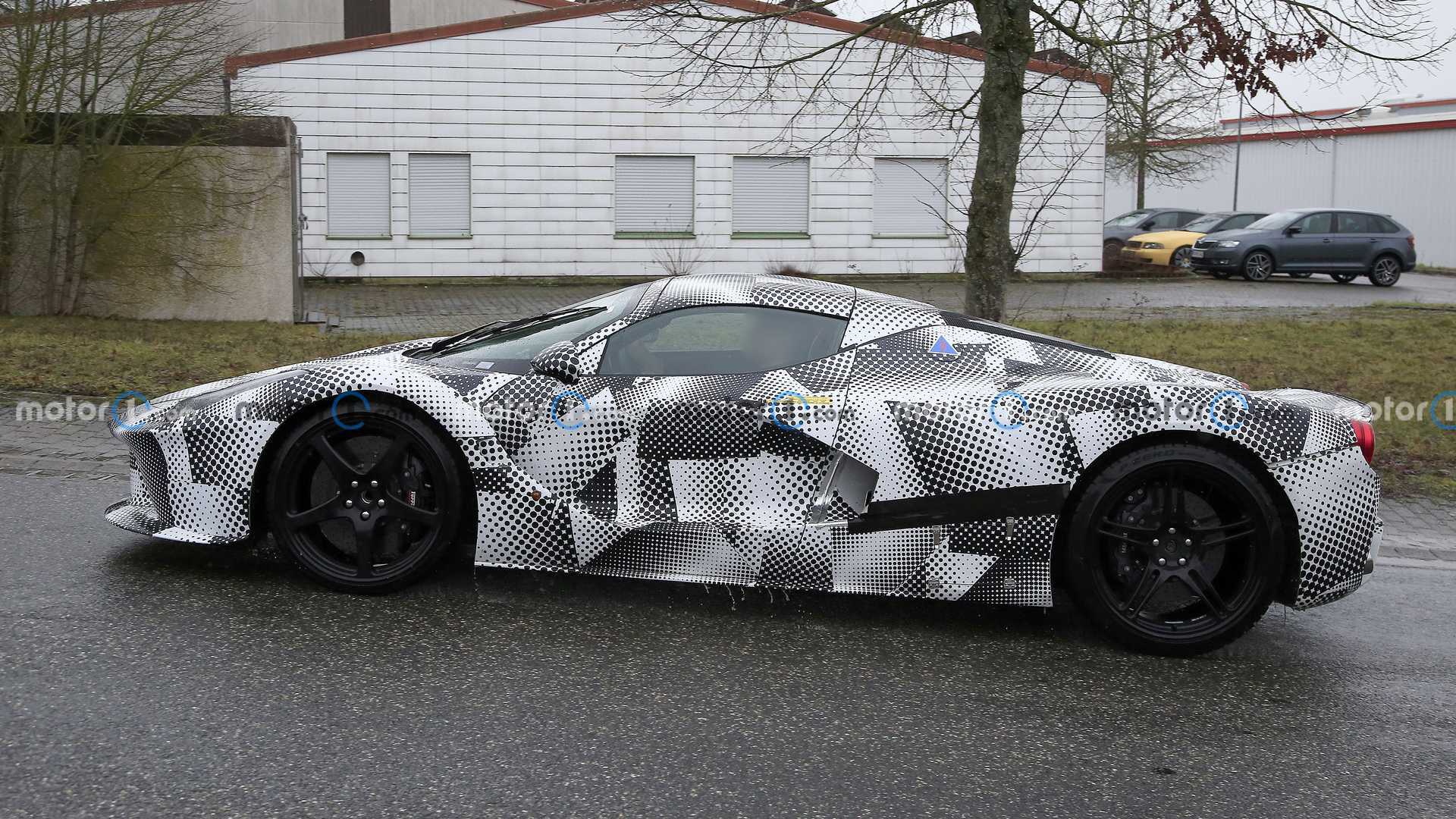 خودروی Ferrari hypercar در بدنه LaFerrari مخفی شد