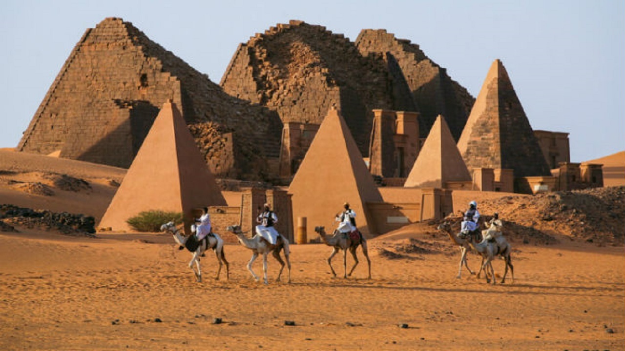 اهرام فراموش شده نوبیا در سودان + عکس