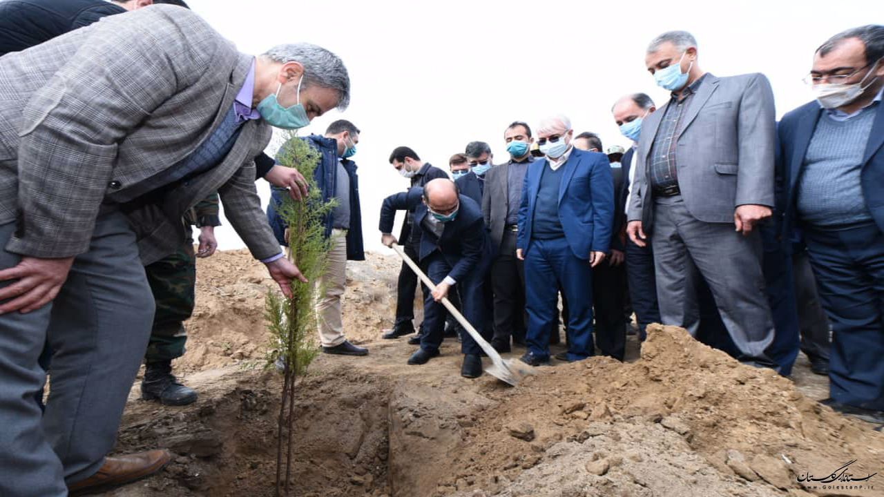 آغاز اجرای طرح بیابان زدایی در داشلی برون از امروز / ۱۲ هزار میلیارد ریال اعتبار مورد نیاز برای بیابان زدایی در گلستان