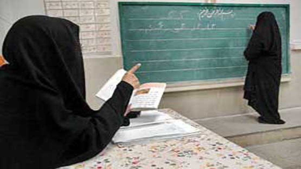 تحصیل ۱۱۳۴۸ سوادآموز در کرمان