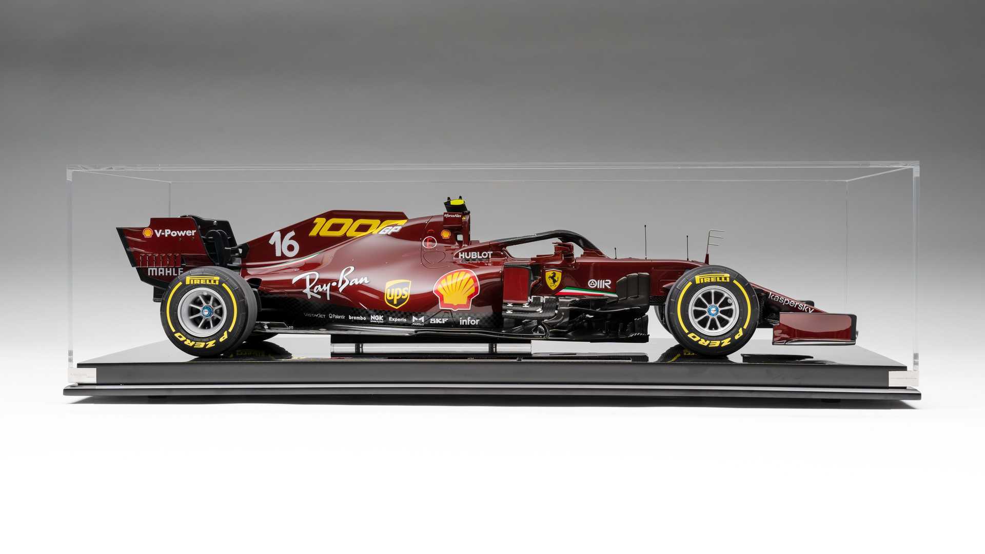 آمالگام از مدل Ferrari SF1000 با مقیاس 1: 8 با 1000th GP Livery رونمایی کرد