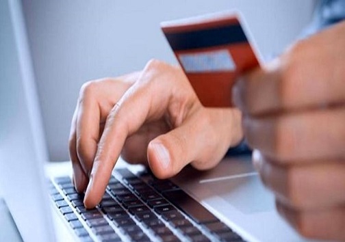 توقیف بیش از ۱۱ میلیارد کالای قاچاق در اصفهان / دستگیری طراح اینترنت بانک جعلی در اصفهان
