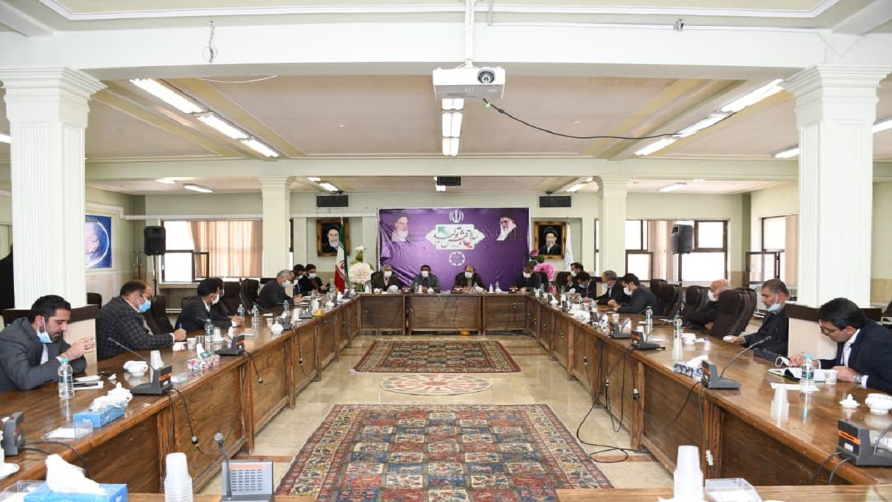 شهرکرد به استقبال نوروز می‌رود/ نصب ۳۰ المان در آستانه نوروز ۱۴۰۰