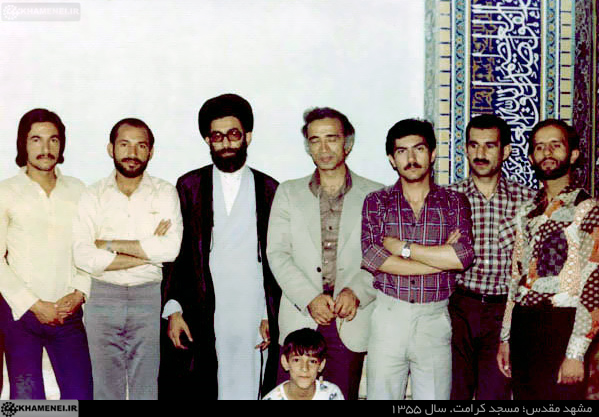 استادی که رهبری او را سرمایه&zwnj;گذار انقلاب و اسلام خطاب کرد + تصاویر