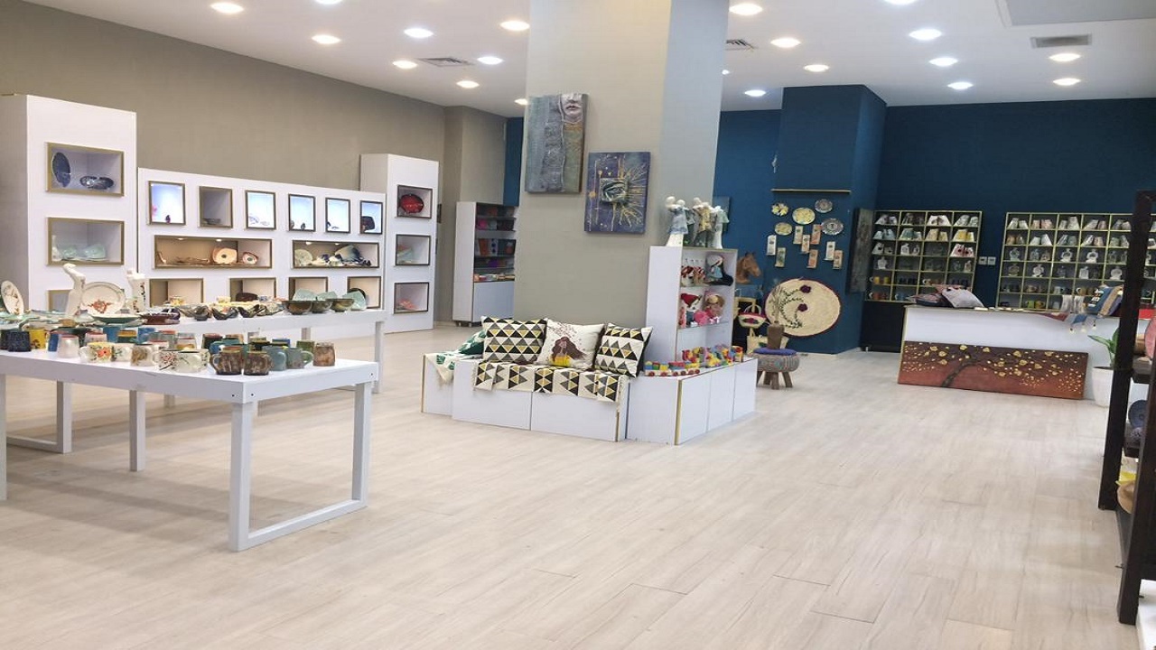 افتتاح نمایشگاه صنایع‌ دستی در آمل