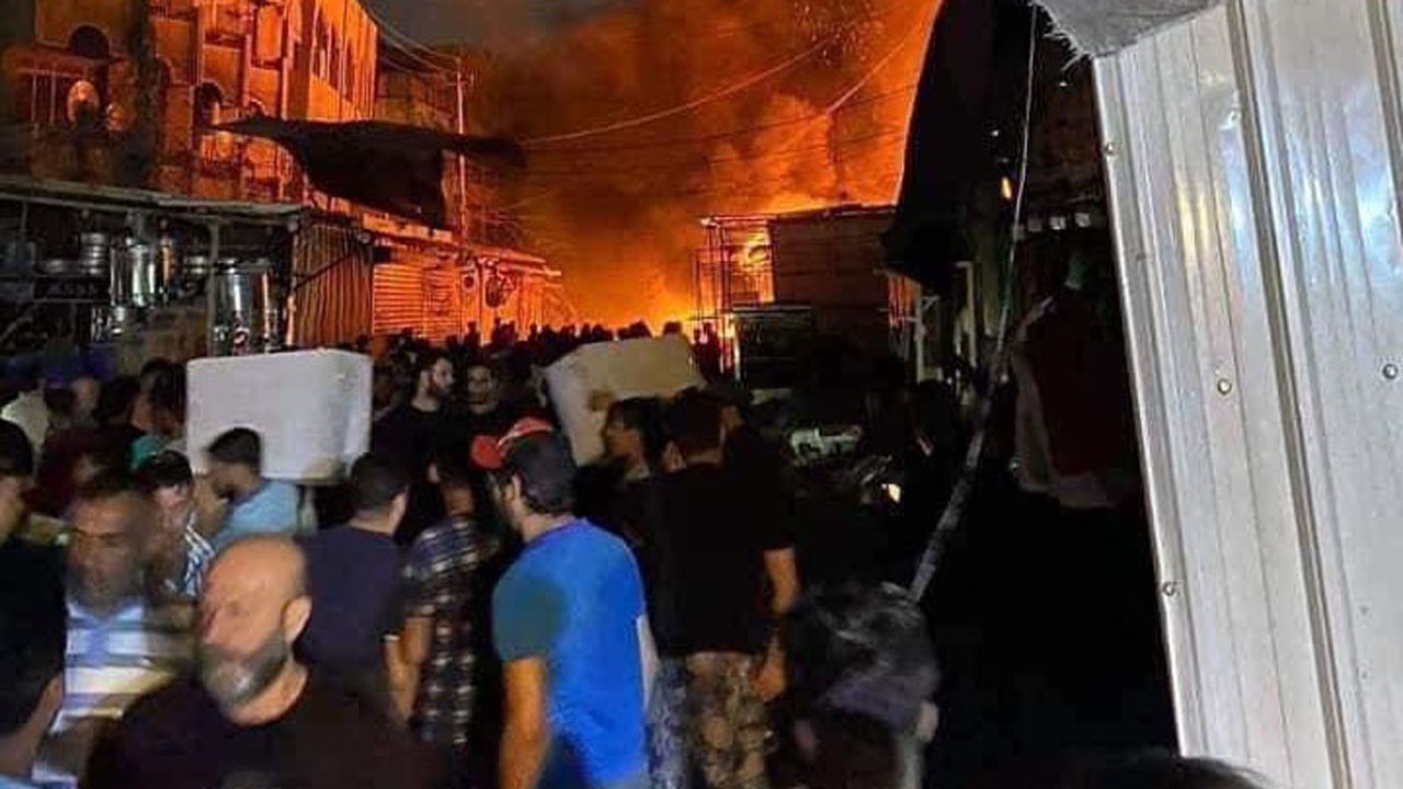 وقوع آتش سوزی در بازاری در جنوب بغداد