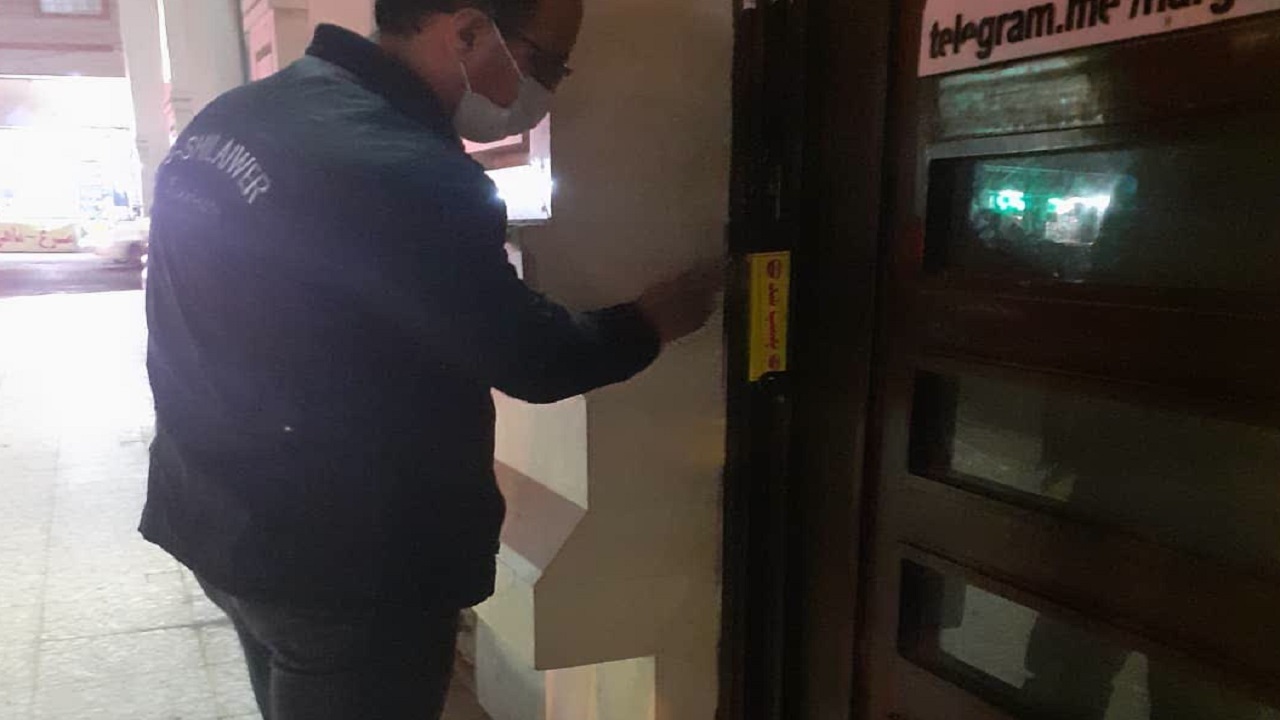 یک قهوه خانه در قم پلمب شد