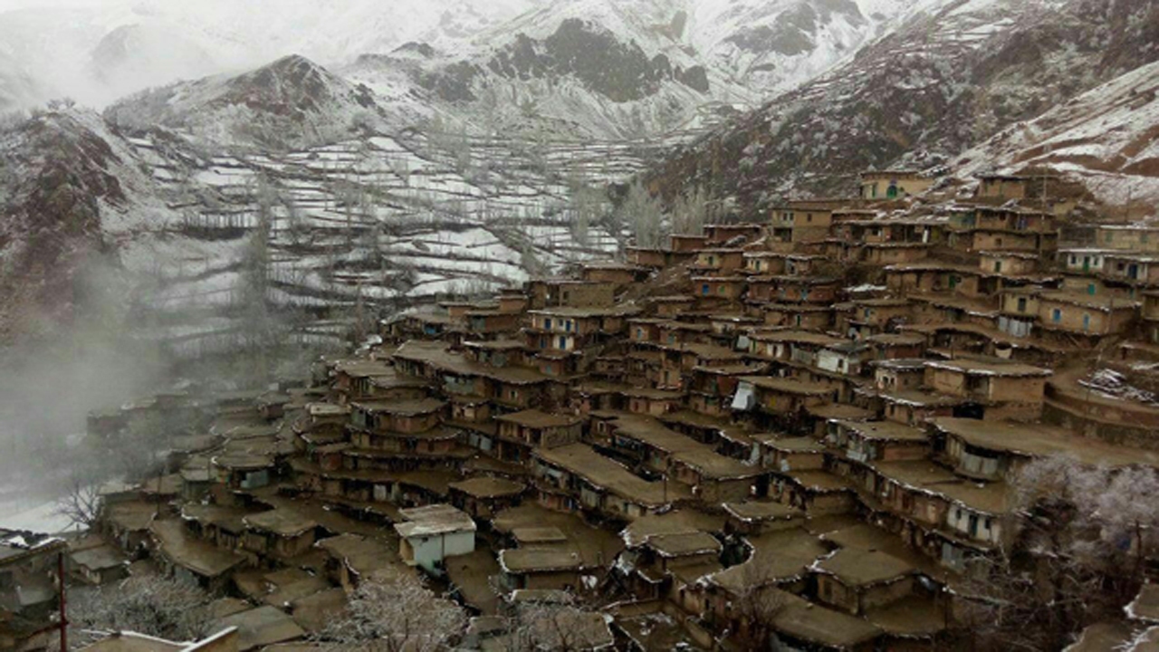 تصاویری از طبیعت برفی در روستای سرآقاسید