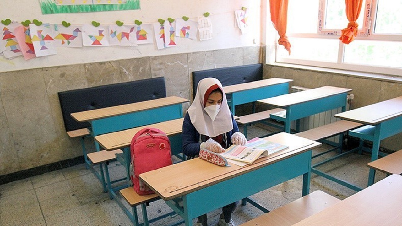 مدارس تا ۲۸ اسفند فعالند