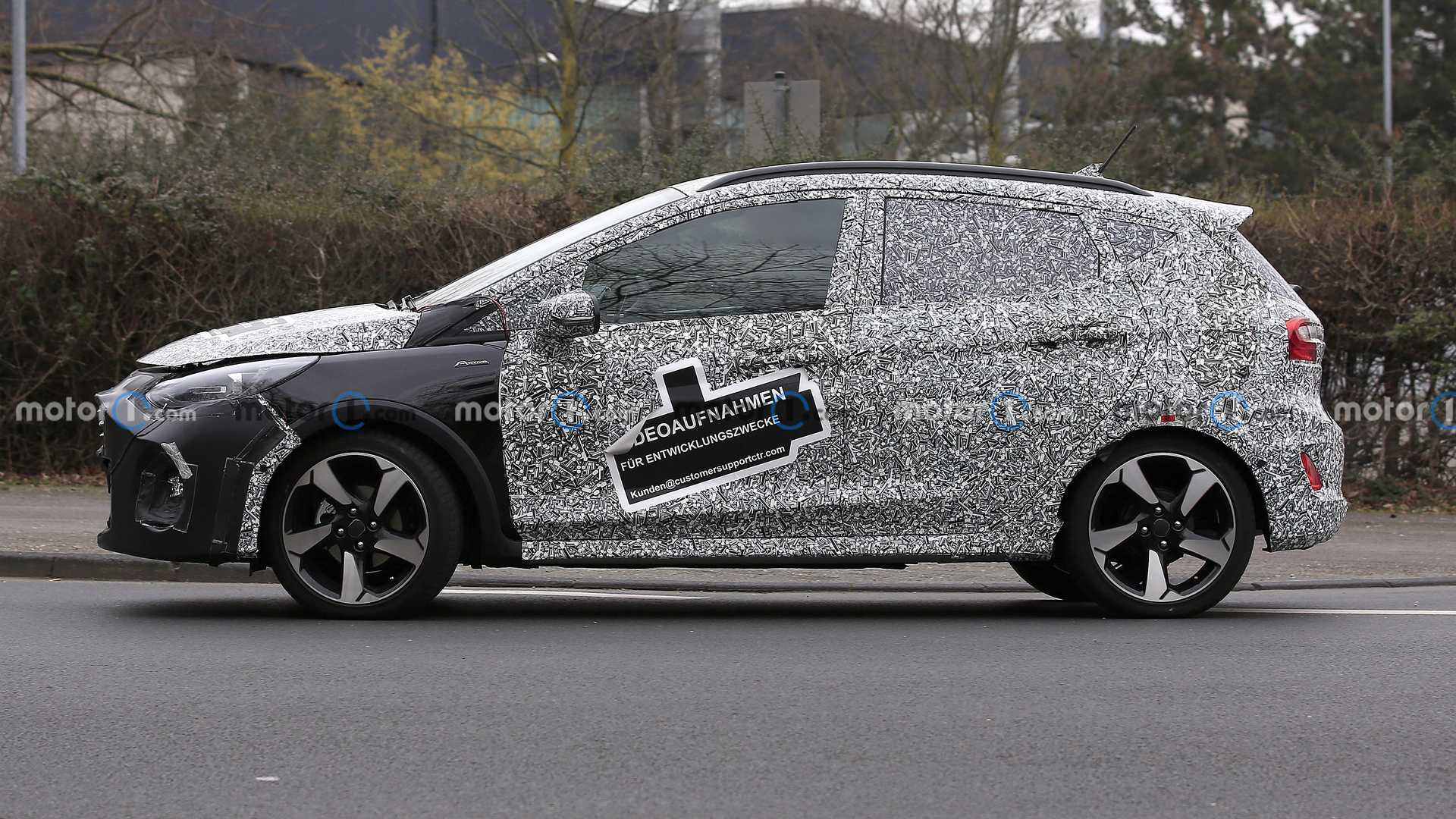 خودروی جدید Fiesta Facelift Spied شرکت فورد با استتار کامل در خیابان دیده شد