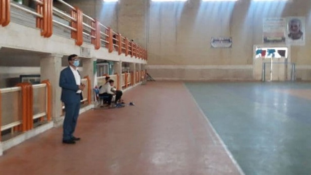 نظارت بر اماکن ورزشی شهرستان دهلران