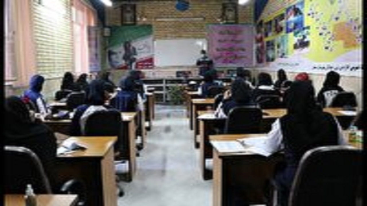 برگزاری کلاس داوری والیبال ساحلی بانوان در سمنان