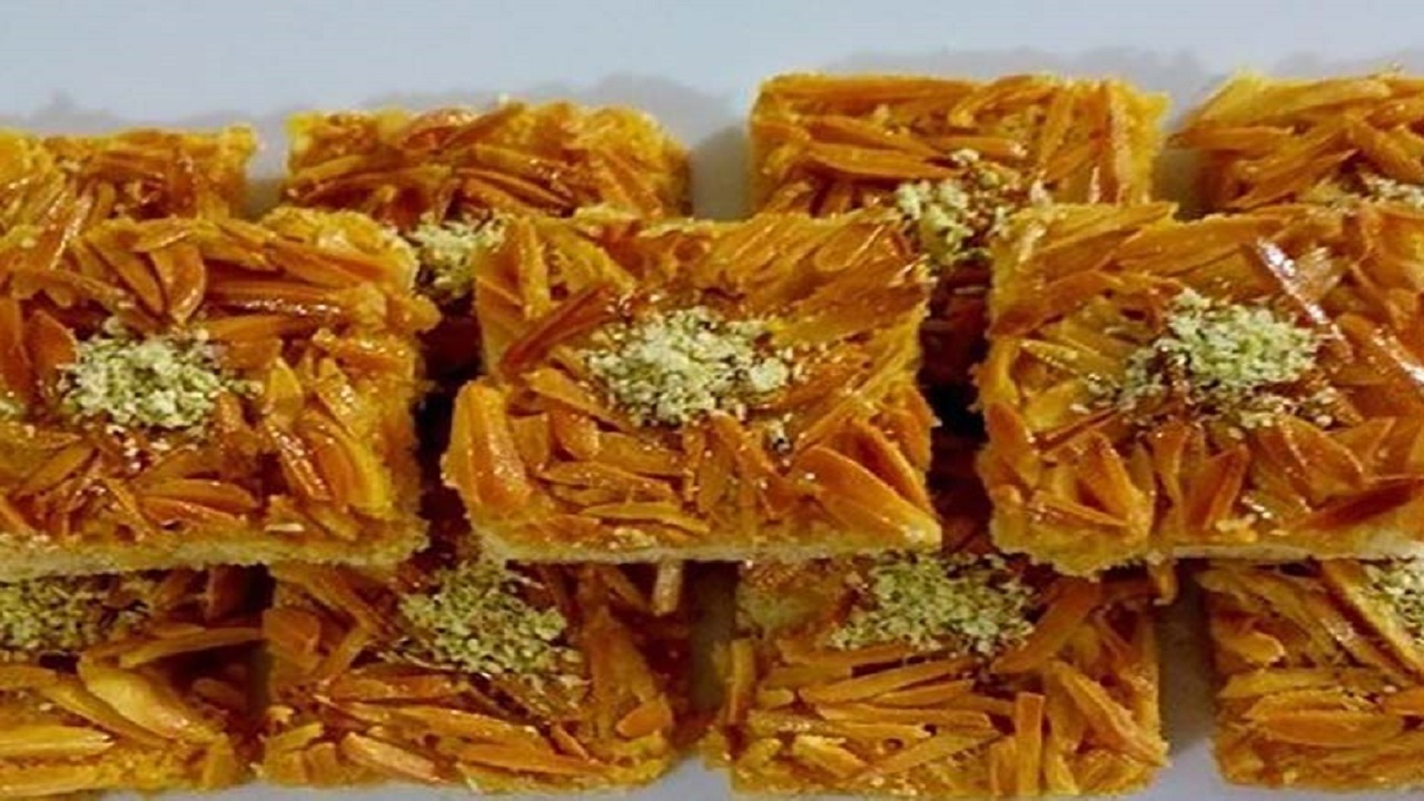 آموزش آشپزی؛ از خورشت فسنجان و سیب زمینی به روش لیونز تا فاج فندق یک شیرینی خوشمزه + تصاویر