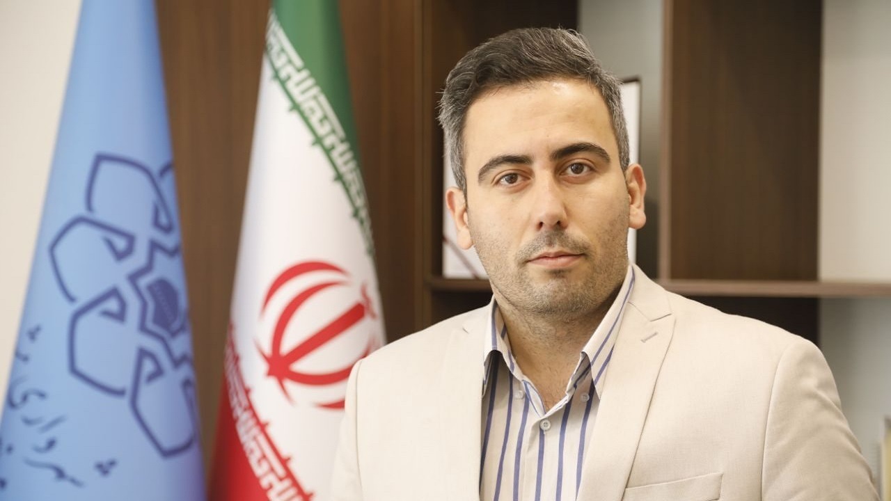 احداث ۱۵ ایستگاه کتاب در سطح منطقه پنج تا پایان سال/ آغاز عملیات اجرایی احداث تالار مطالعه در بوستان رستگار مقدم