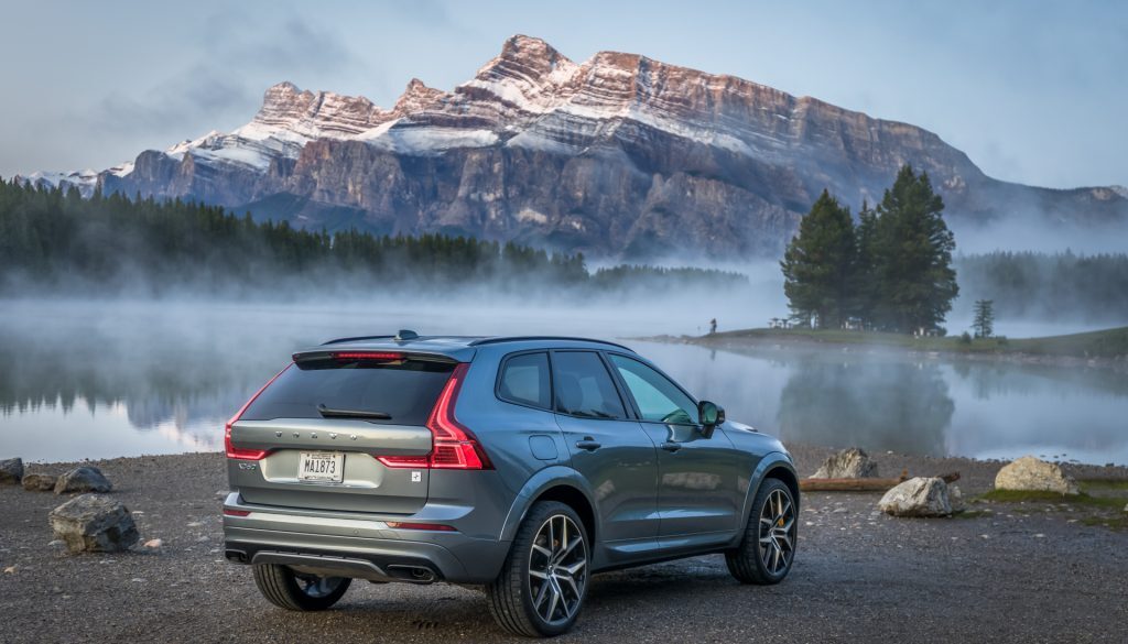 مقایسه ولوو XC60 و یواز پاتریوت + مشخصات فنی مقایسه ولوو XC60 و یواز پاتریوت + مشخصات فنی