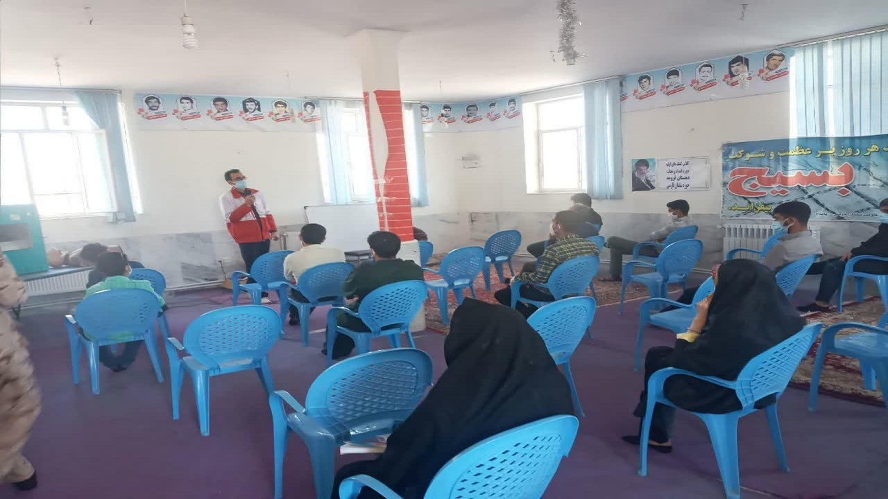 برگزاری دوره آموزشی خود امدادی در شهرستان کارون