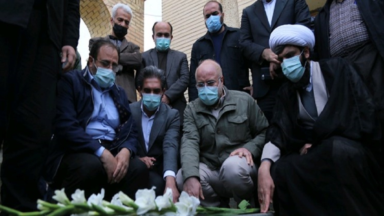 ادای احترام قالیباف به شهدای کردستان
