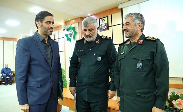 روایت یک استعفا/ از قرارگاه تا پاستور