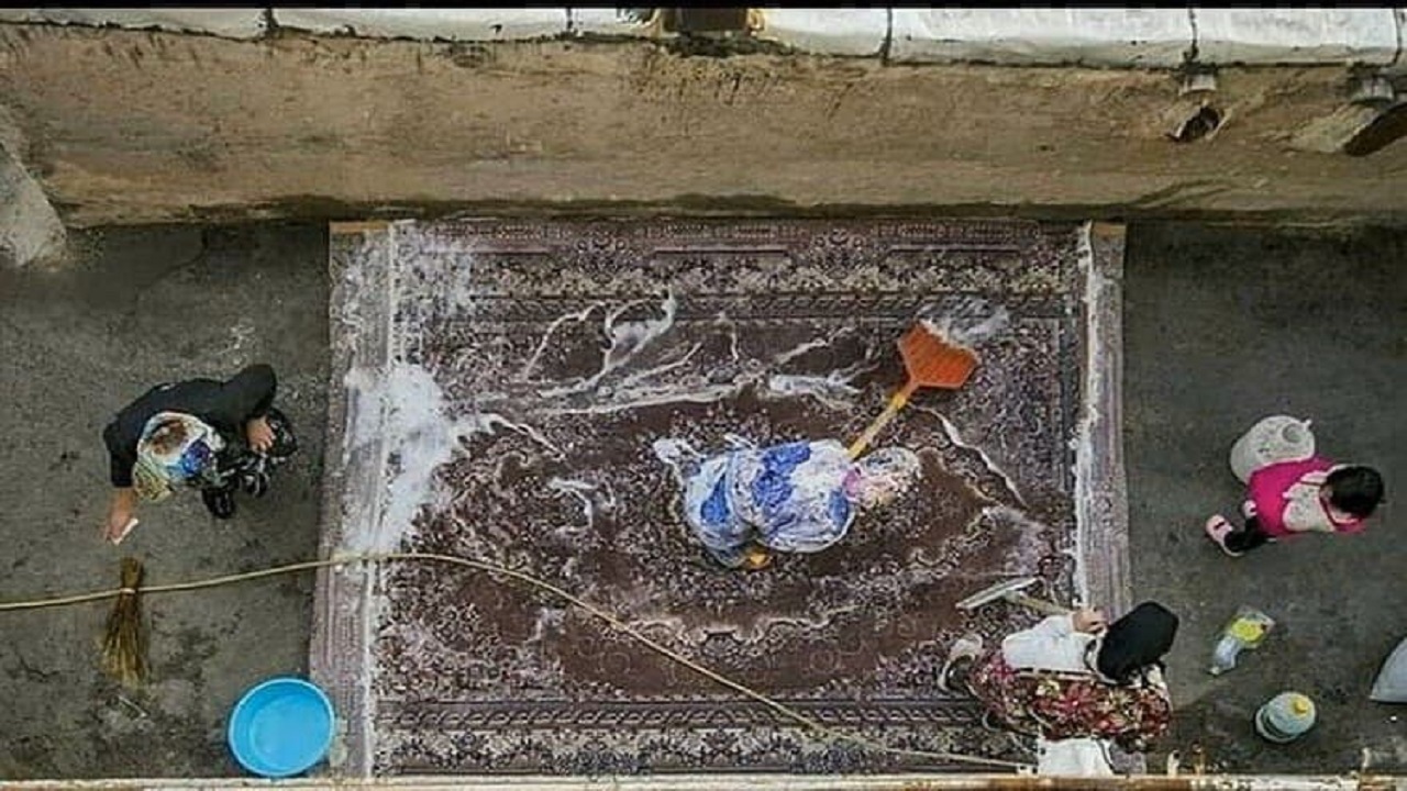 قالیشویی سنتی در مناطق حاشیه نشین تبریز+ تصاویر