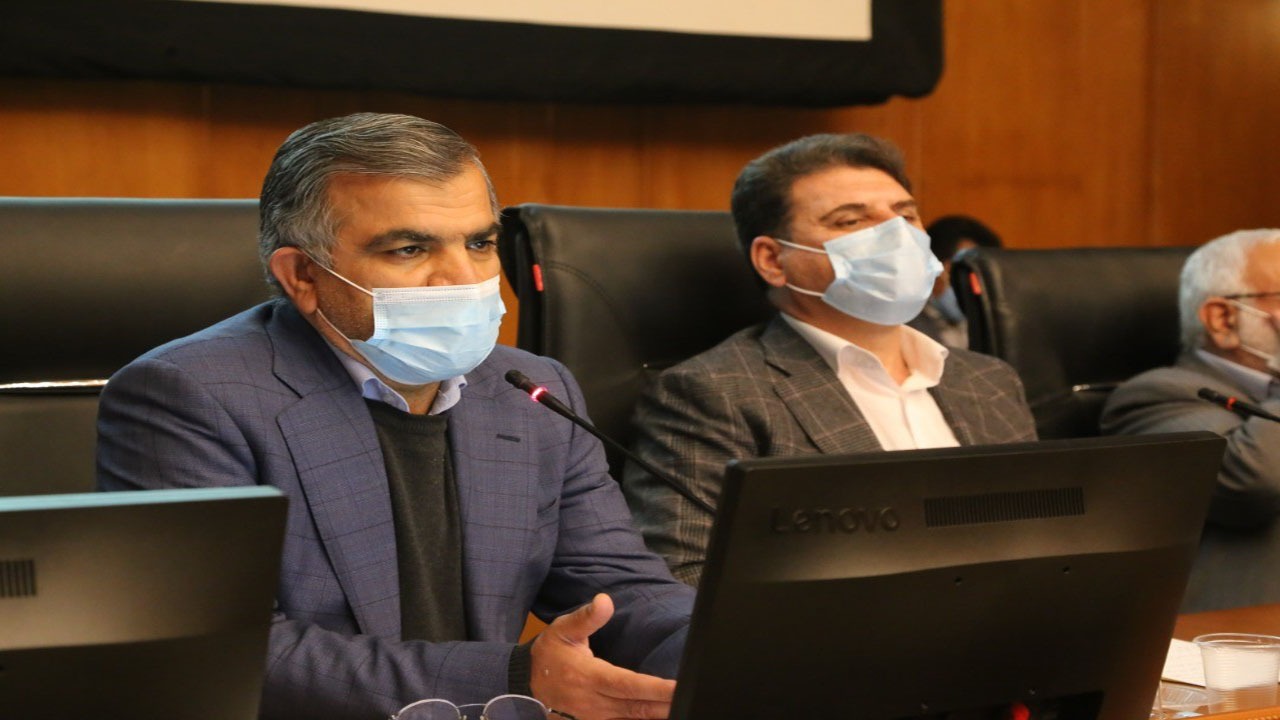 بیمه رایگان ۱۴۰۰۰۰۰ روستایی و قالی باف در کشور