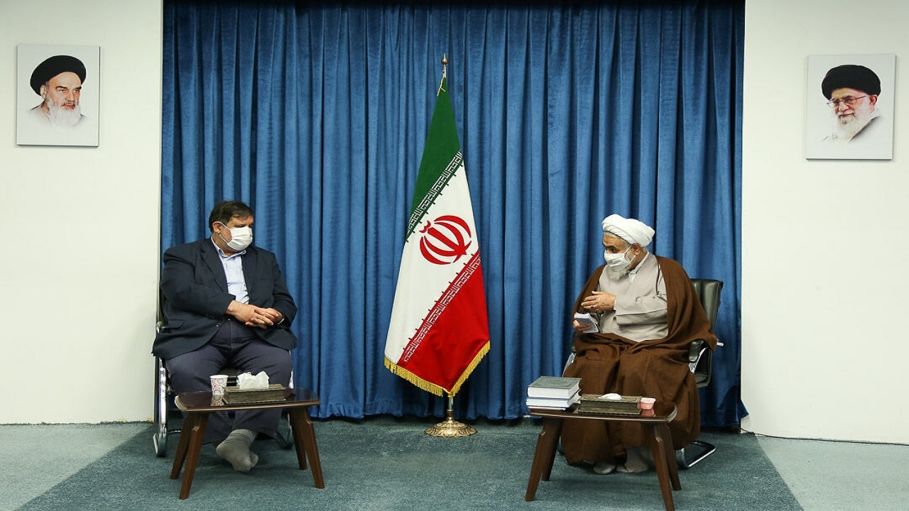 خطر بحران‌های اجتماعی از زلزله ۸ ریشتری بیشتر است‌