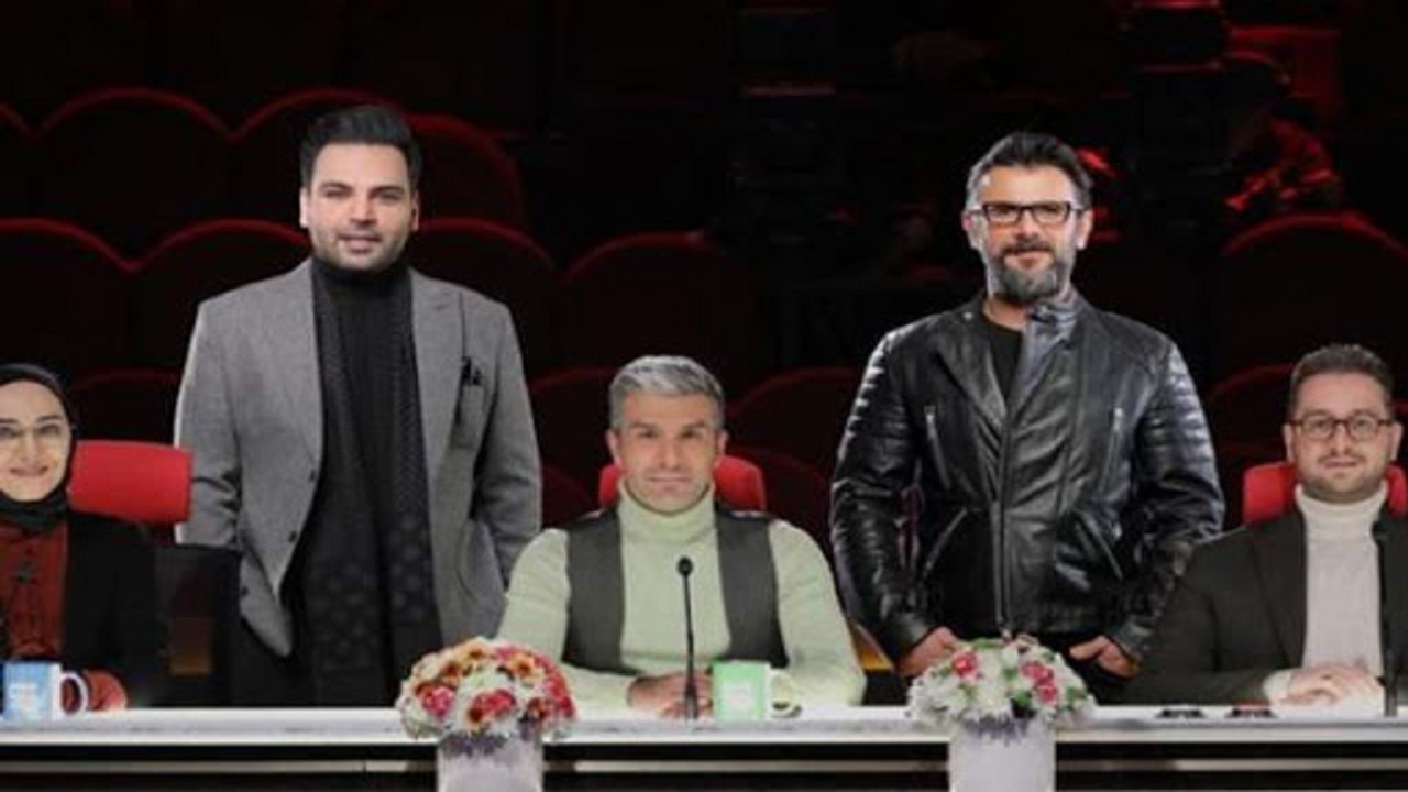علیخانی اشک شرکت‌کنندگان عصر جدید را درآورد!/نمایشی نفس گیر از حرکات زورخانه‌‌ای دو جوانمرد+ فیلم