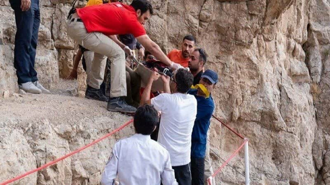 تفرجگاهی پرخطر برای کوهگردها در جنوب اصفهان