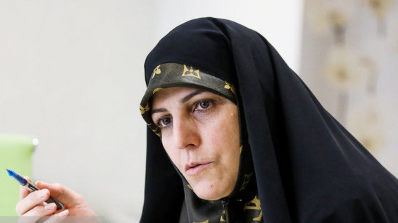 واژه رجل سیاسی تفسیر شود/ بانوان در انتخابات ۱۴۰۰ مشارکت گسترده و پرشوری داشته باشند