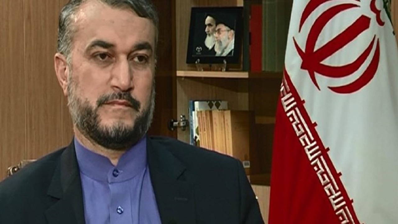 با ملت مقتدر ایران با قدرت منطق باید سخن گفت، نه زور