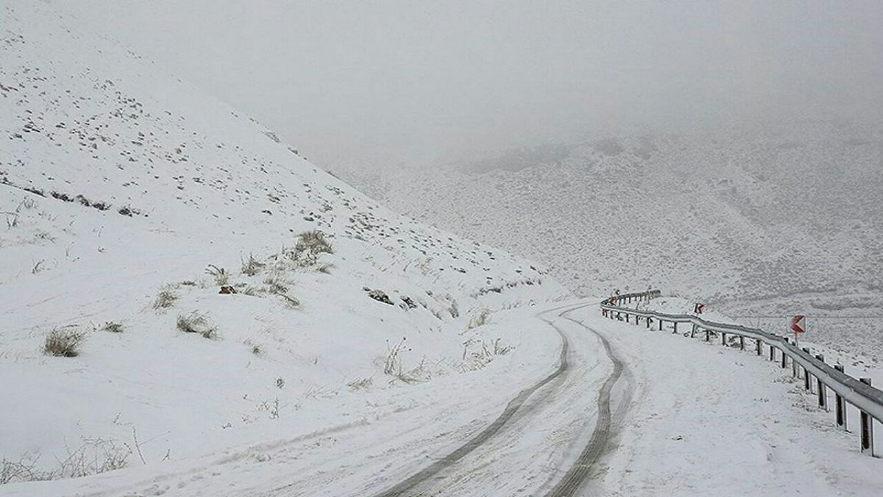 محورهای کوهستانی گلستان مسدود است