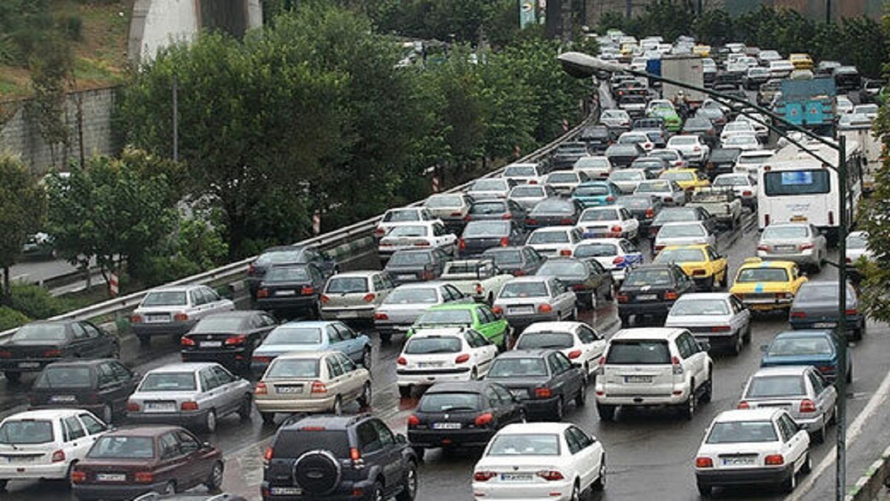 افزایش ۲ برابری تردد خودرو‌ها در رشت
