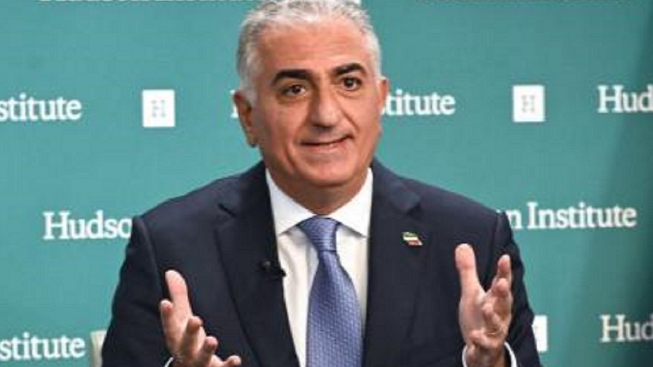 واکنش طنز کاربران به شیرین کاری جدید رضا پهلوی!