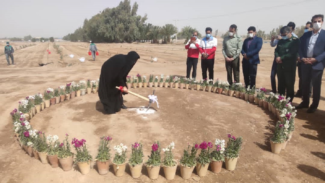 آغاز ساخت بوستان شهدا در بافق