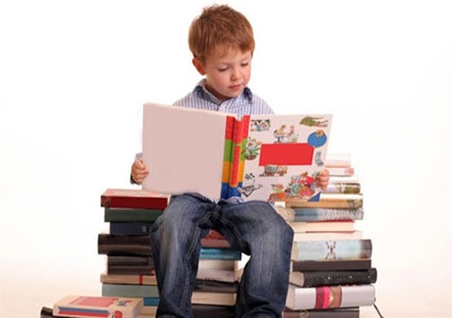 عیدی دادن کتاب یعنی ترویج فرهنگ کتابخوانی یا حال گیری ؟