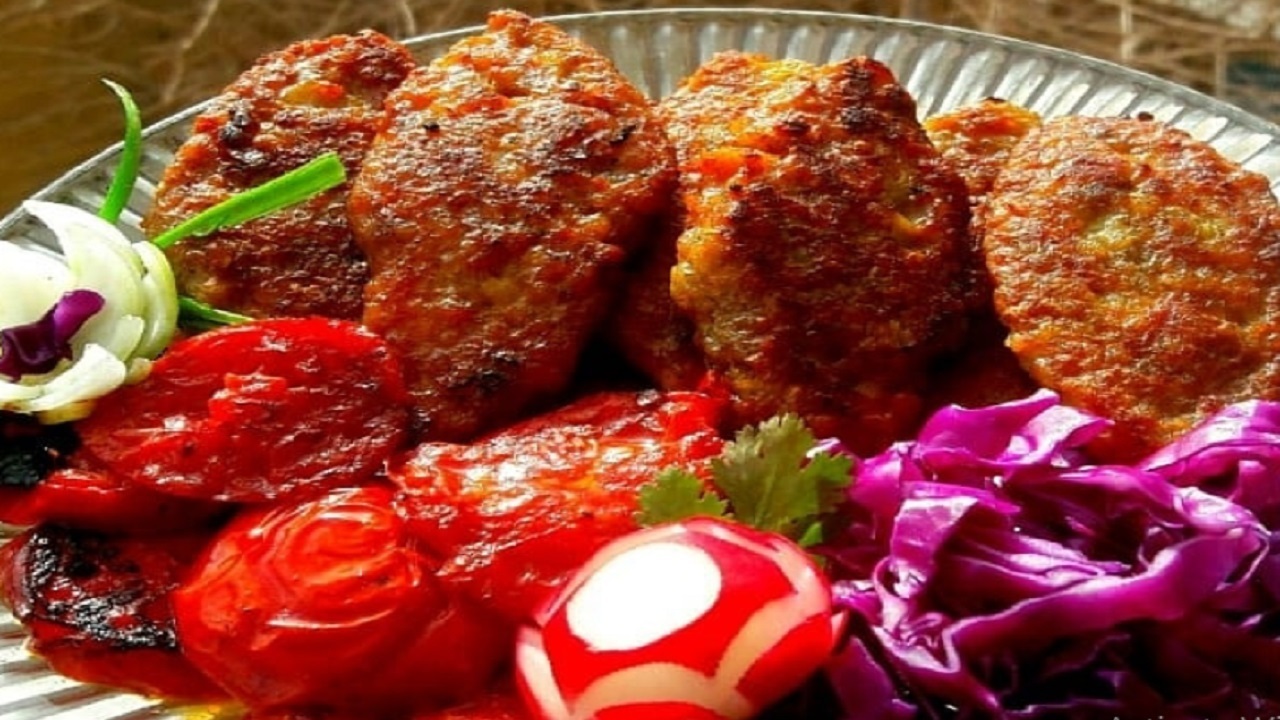 آموزش آشپزی؛ از فوت و فن&zwnj;های ته چین گوشت و بادمجان و پیراشکی عربی مخصوص تا شیرینی قندی قزوینی با فر و بدون فر + تصاویر