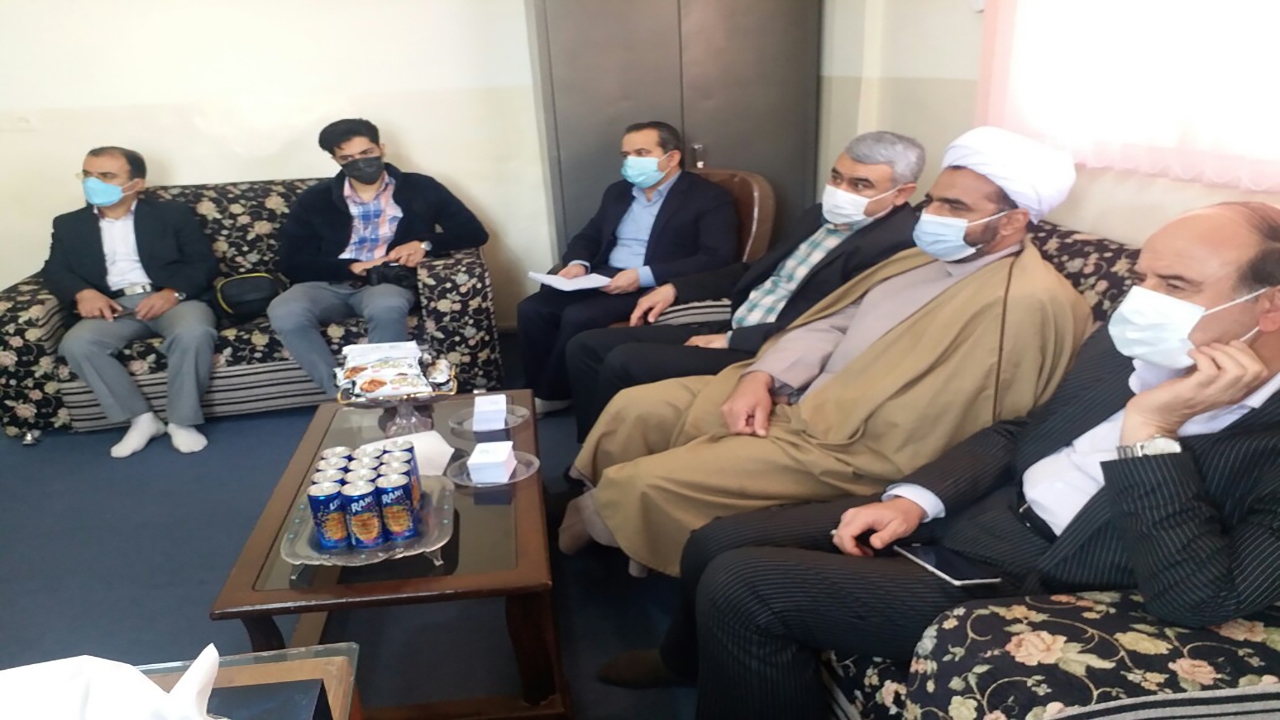 کمک میلیونی خیران زرندی به خانواده های زندانیان