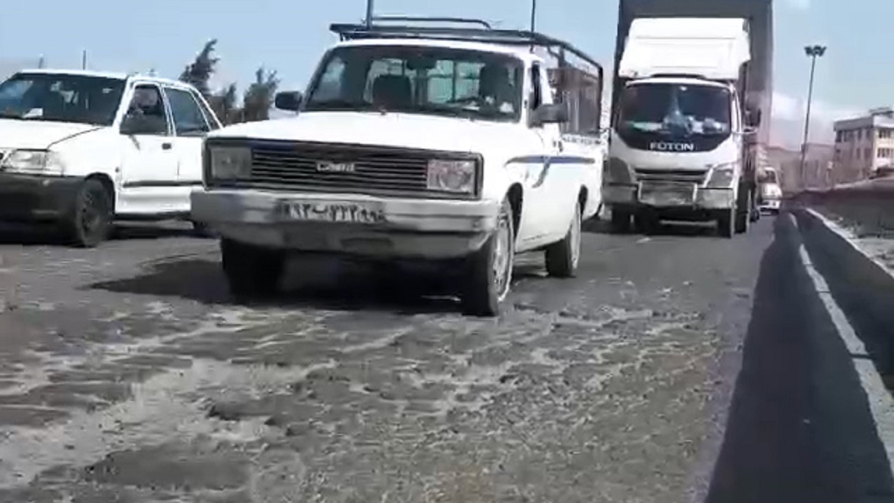 دشواری تردد در بزرگراه آزادگان صدای رانندگان را درآورد + فیلم