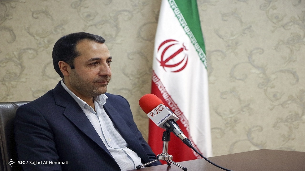مدیرعامل بانک توسعه صادرات از باشگاه خبرنگاران جوان بازدید کرد