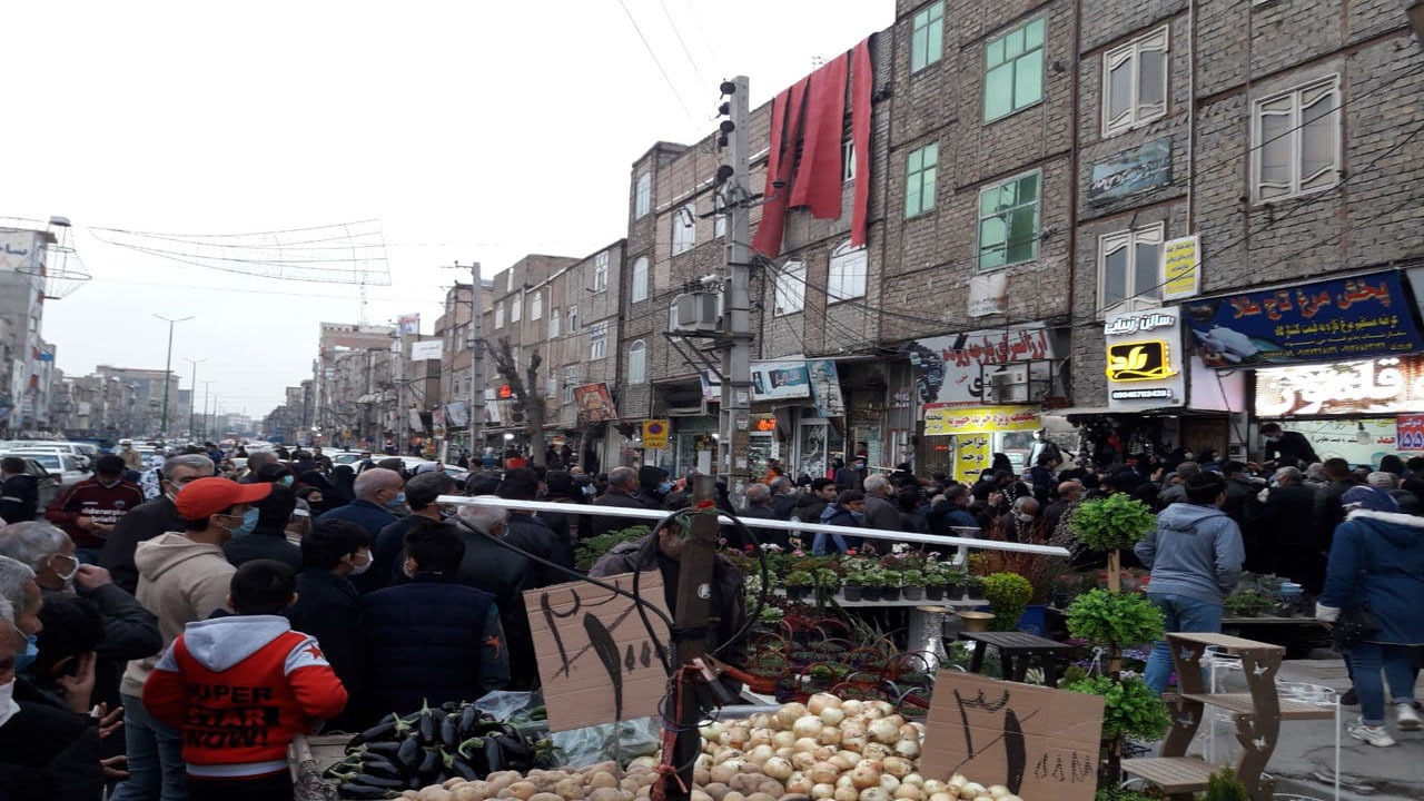 صف طویل و طولانی مرغ در بهارستان + تصاویر