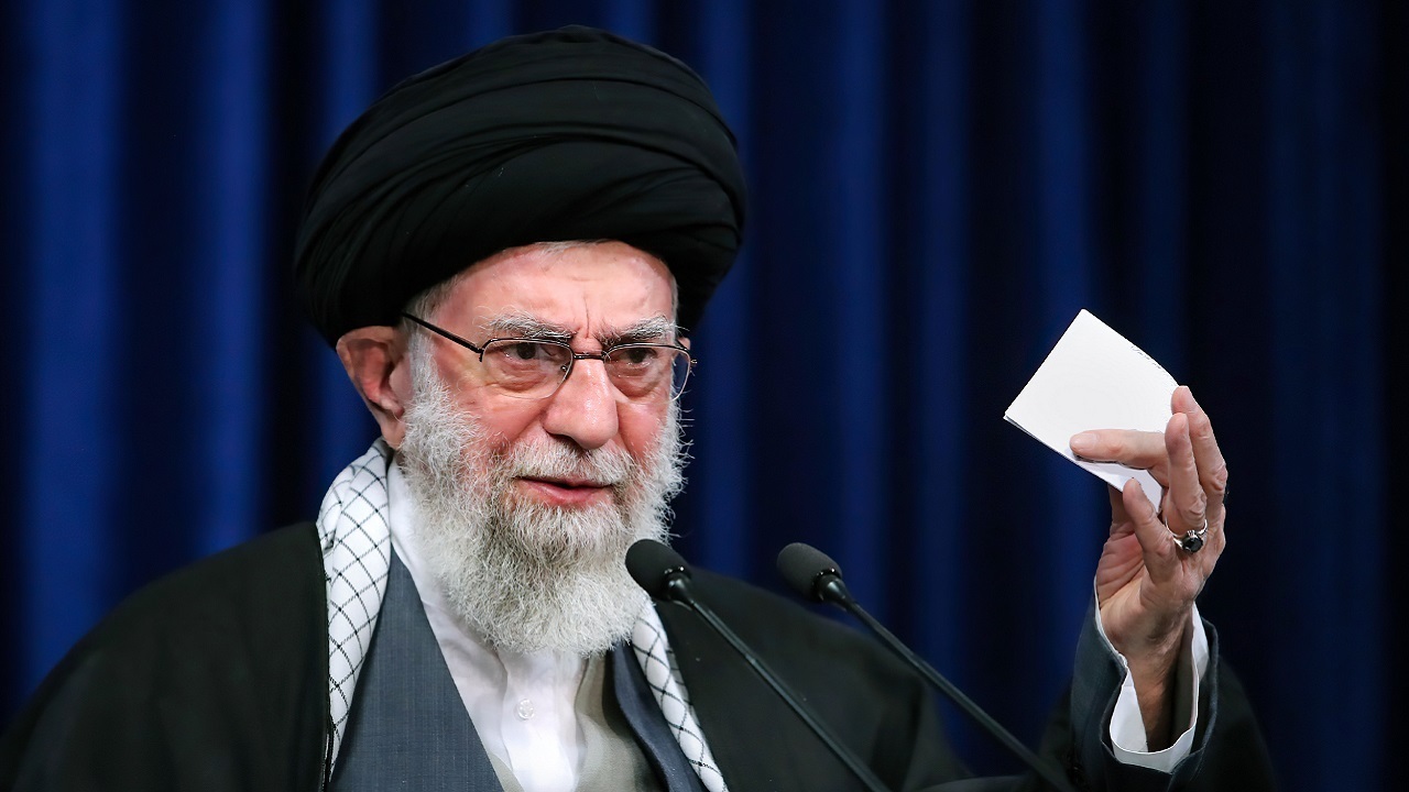 رقابت تنگاتنگ مخاطبان در صفحه مجازی رهبری بر سر انتخاب جمله سال۹۹
