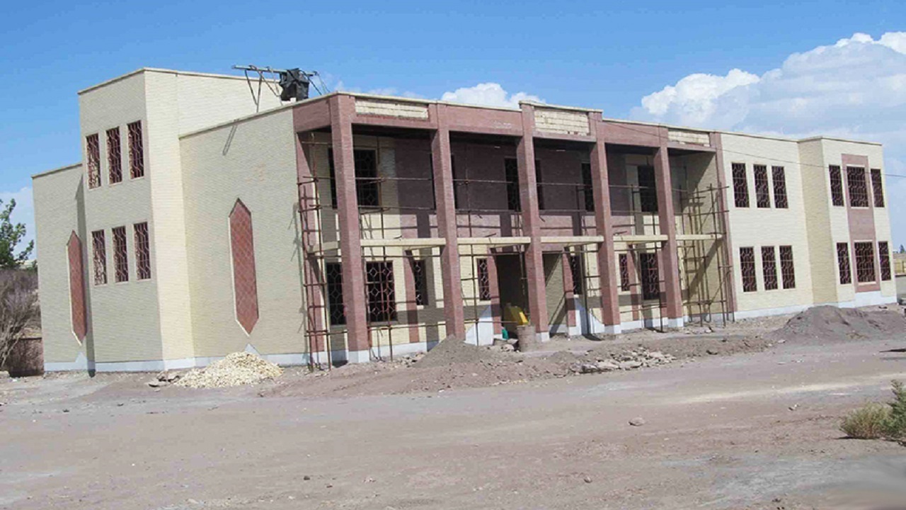 ساخت مدرسه با کمک خیرین در روستاهای سیستان و بلوچستان + فیلم