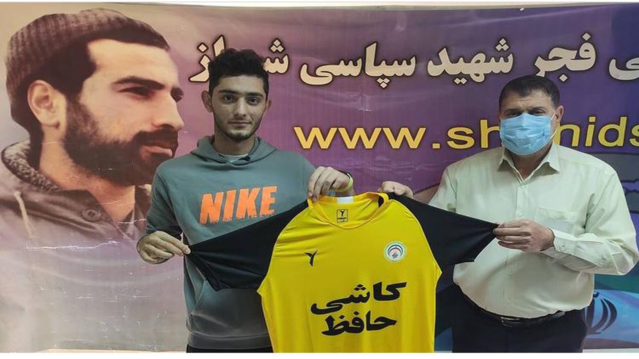 مهاجم پرسپولیس در تیم فجر