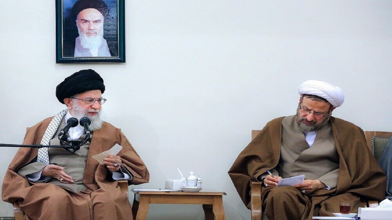 رئیس و هیئت امنای دفتر تبلیغات اسلامی قم ابقا شدند