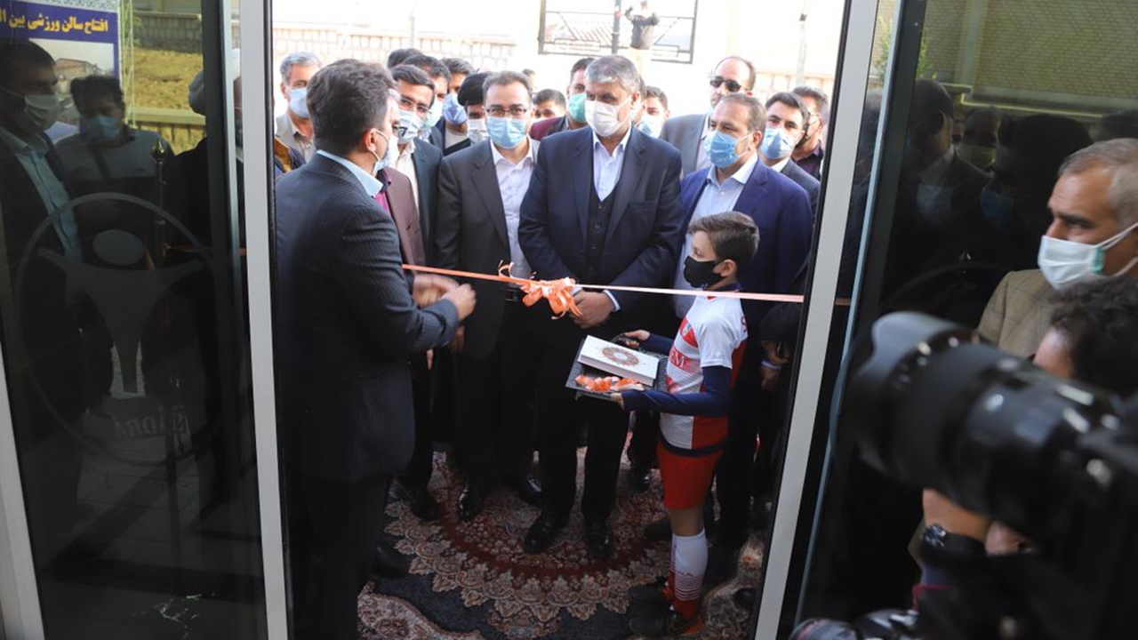 افتتاح سالن بین المللی چند منظوره ورزش شهر صدرا