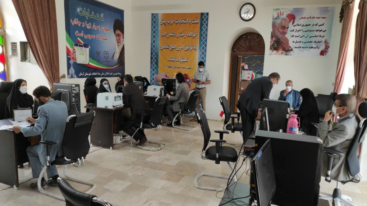 دعوت فرماندار کرمان از جوانان برای ثبت نام در انتخابات شورا‌ها